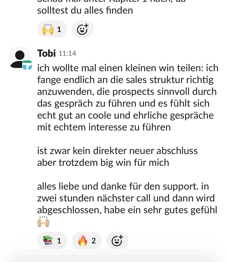 Slack: Tobi, „Wollte mal einen kleinen Win teilen … big win für mich“