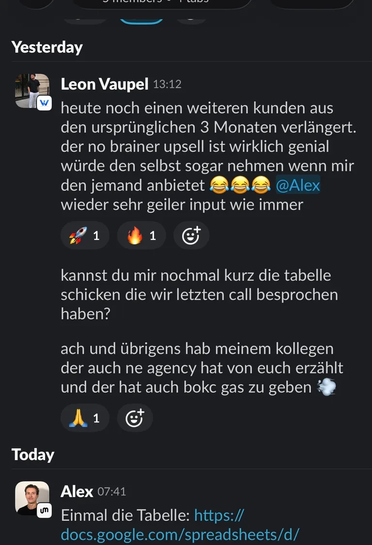 Slack: Leon Vaupel, „Weiteren Kunden verlängert und einem Agenturkollegen von Unbranded erzählt“